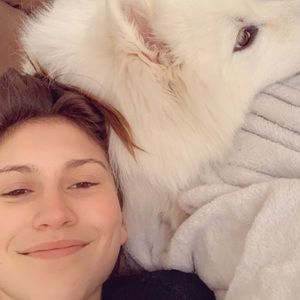 Meet your Posher, Josiane